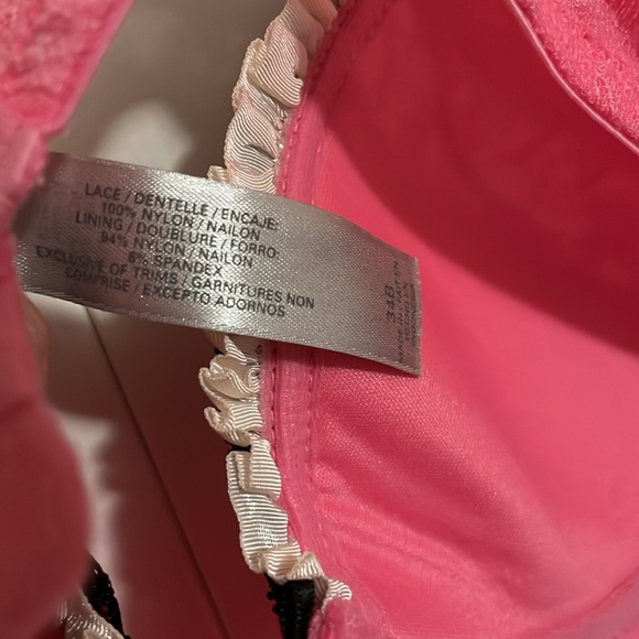 Victoria’s Secret 34B, pink with black lace lingerie - Picture 11 of 11